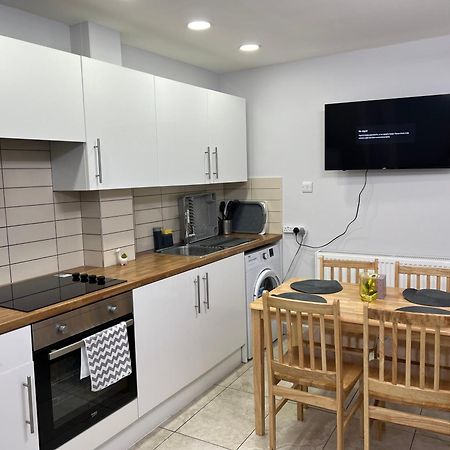 Comfy Entire Flat In Kings Cross Apartment Лондон Екстериор снимка